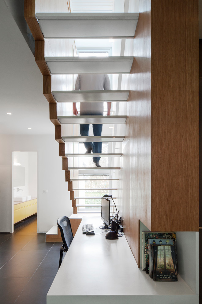 Schwebende Moderne Treppe in Sonstige