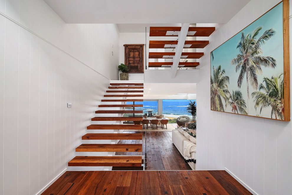 Contemporary staircase in Central Coast.