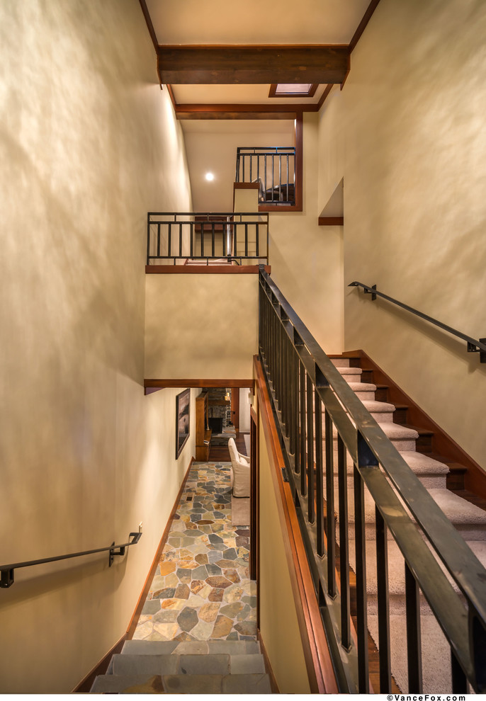Design ideas for a medium sized classic carpeted u-shaped staircase in Sacramento with wood risers.