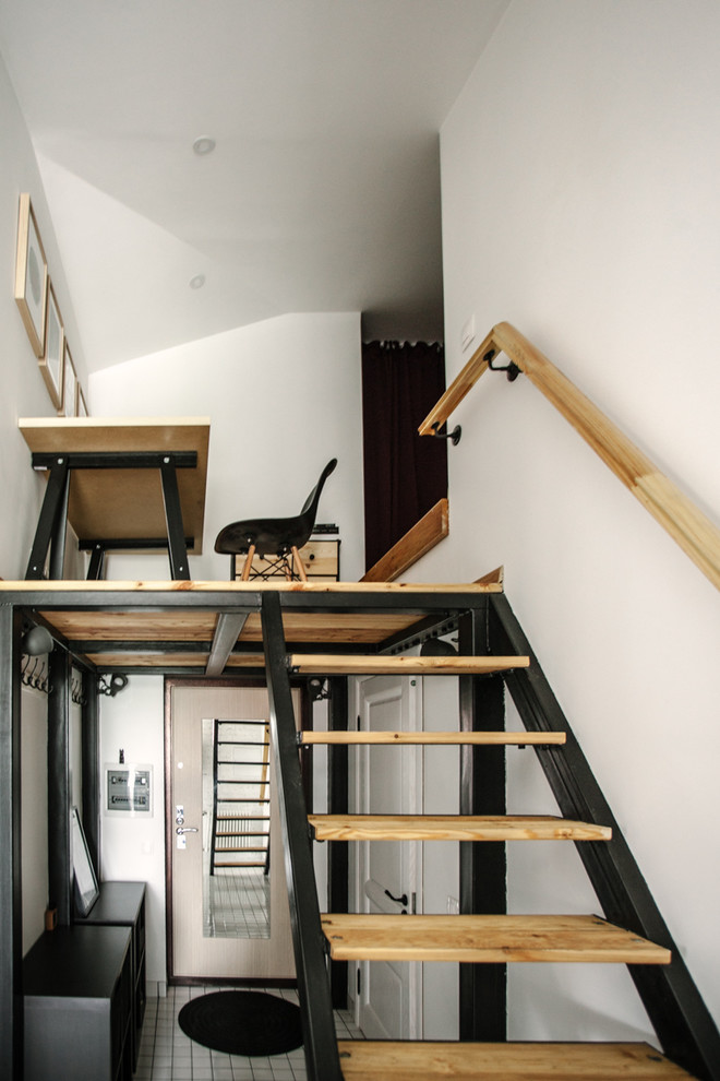 Пример оригинального дизайна: маленькая прямая лестница в стиле лофт с деревянными ступенями без подступенок для на участке и в саду