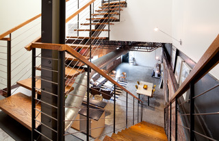 https://st.hzcdn.com/simgs/pictures/staircases/midtown-loft-laura-u-interior-design-img~df5117ef002c1abc_3-9943-1-dac82c3.jpg