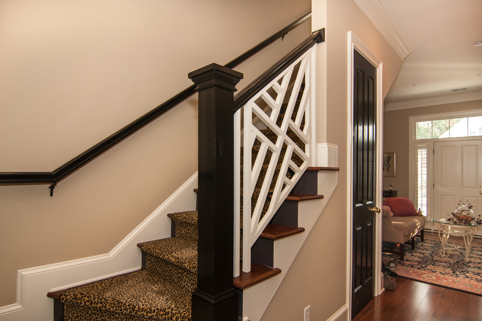 Example of a classic staircase design in Charleston