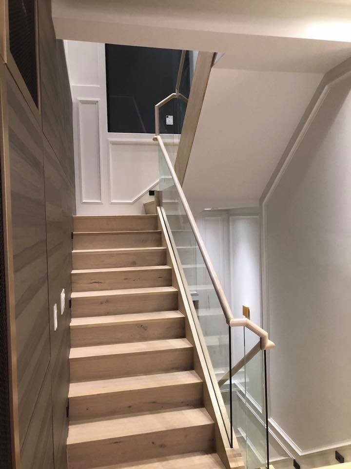 Modern Glass Panel Staircase White Wainscoting Modern Staircase