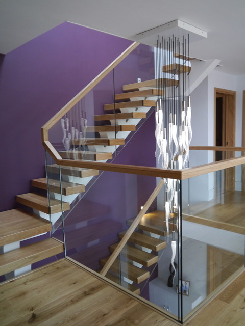 Modern Mono String Staircase - Contemporain - Escalier - Surrey - par ...