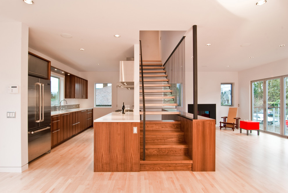 Staircase - modern floating staircase idea in Seattle