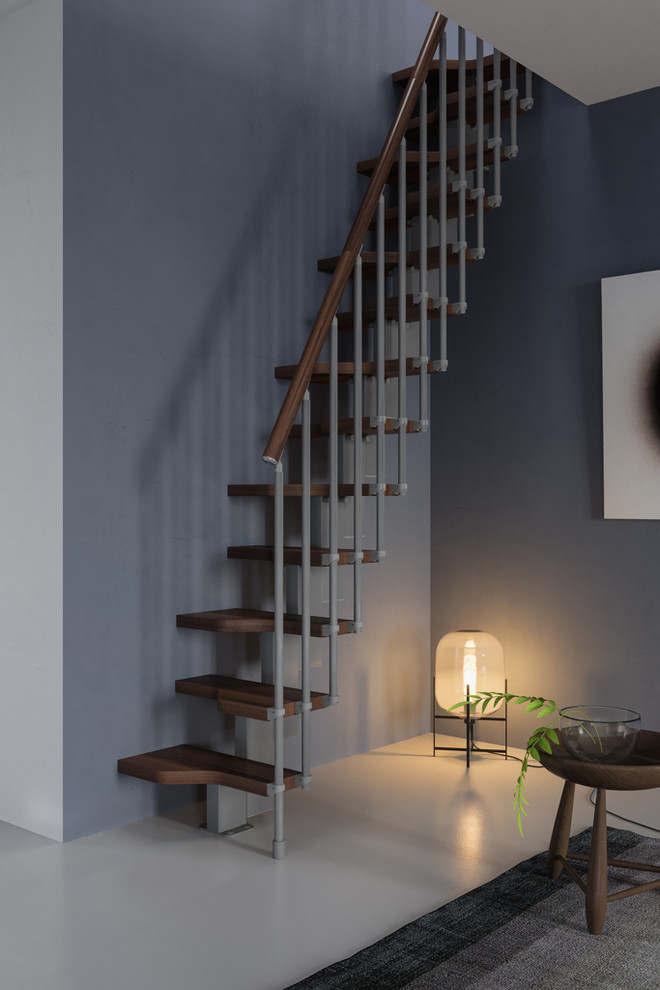 Réalisation d'un petit escalier sans contremarche droit minimaliste avec des marches en bois, un garde-corps en bois et éclairage.