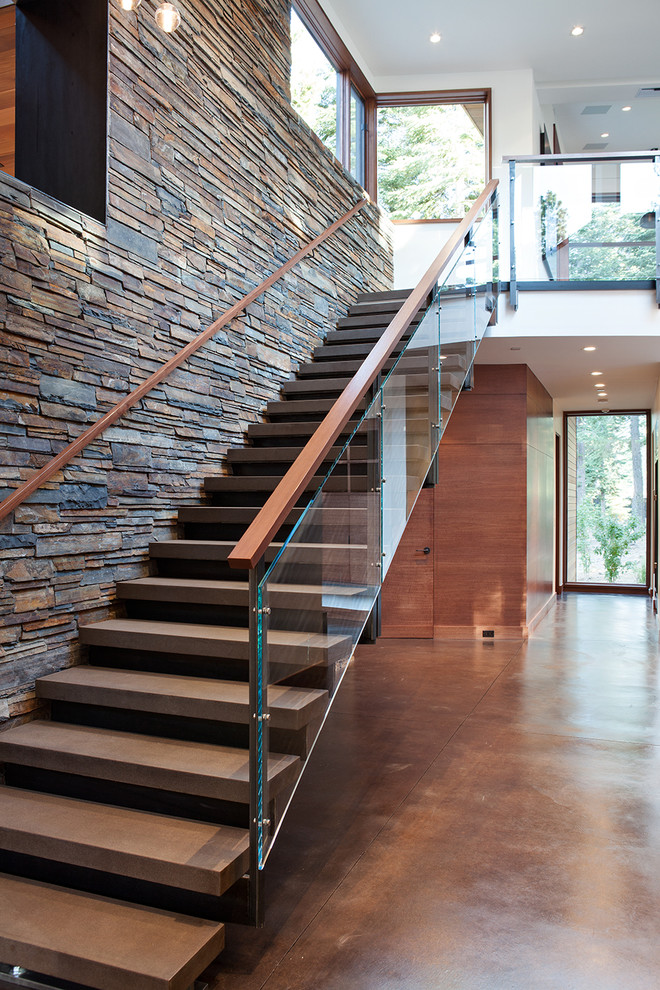 This is an example of a contemporary staircase in Sacramento.