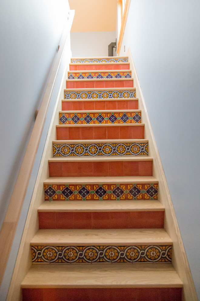 Example of a tuscan staircase design in Burlington