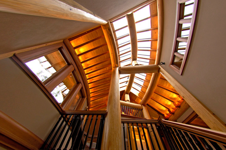 Example of a mountain style staircase design in Vancouver