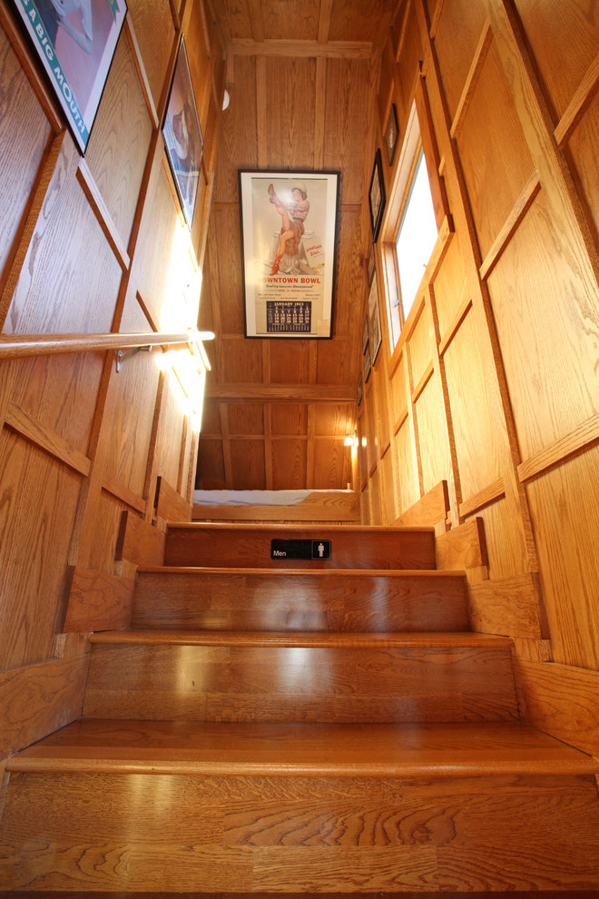 Источник вдохновения для домашнего уюта: лестница в стиле фьюжн