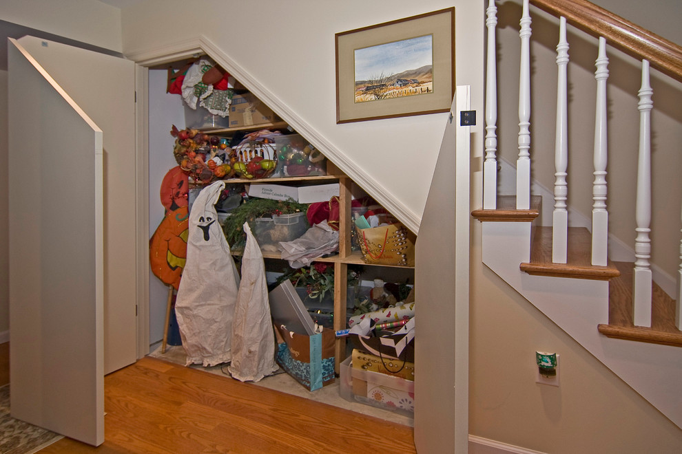 This is an example of a traditional staircase in St Louis.