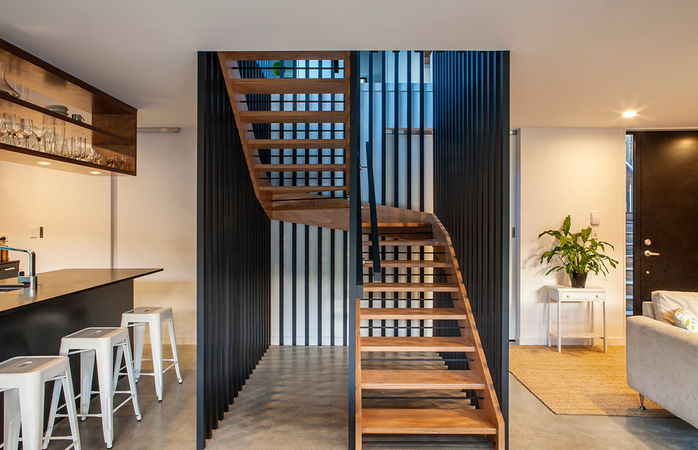 Staircase - contemporary staircase idea in Auckland