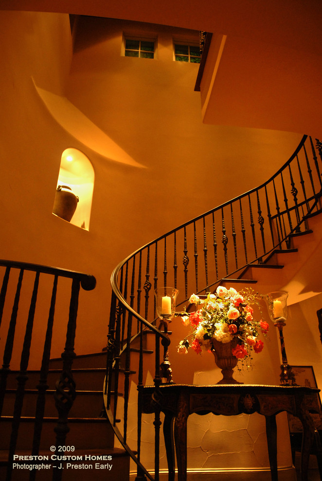 Staircase - mediterranean staircase idea in Dallas
