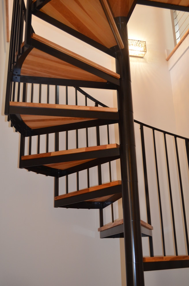 Example of a trendy staircase design in Cincinnati
