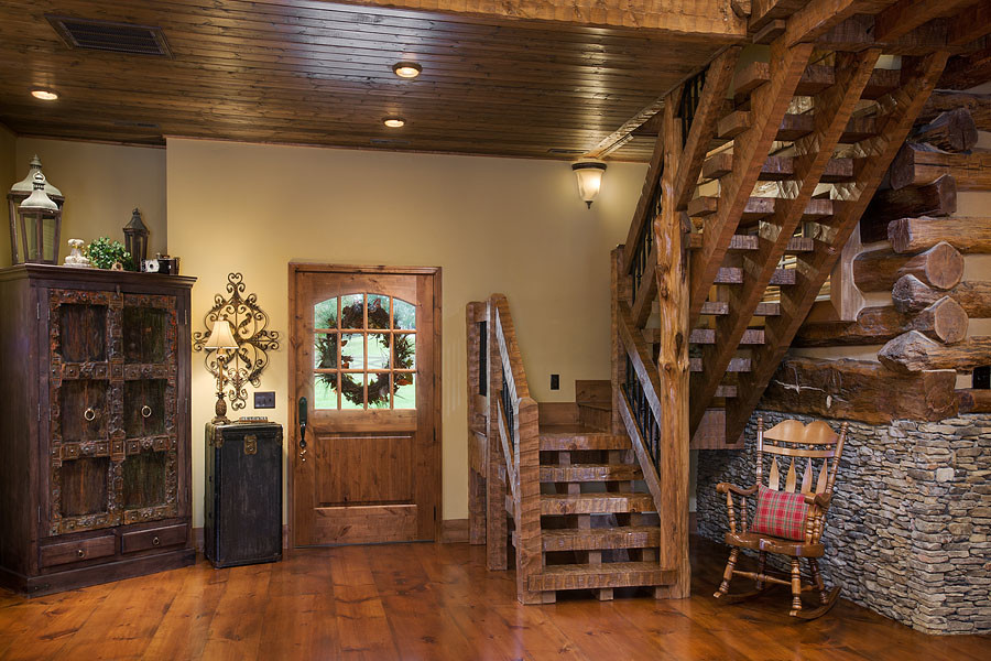Photo of a rustic staircase in Nashville.