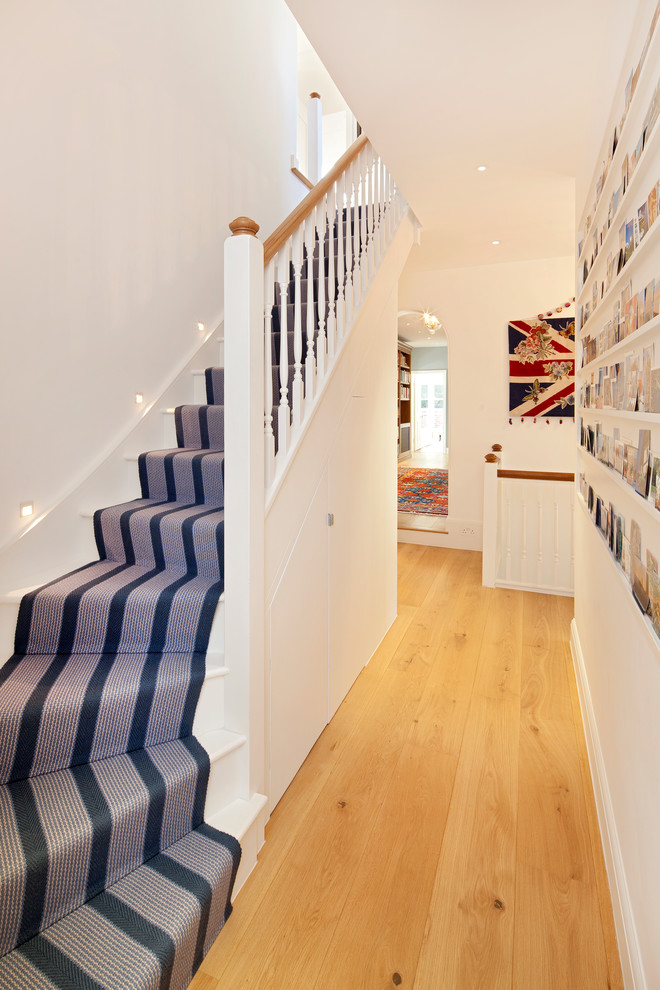 Example of a classic curved staircase design in London