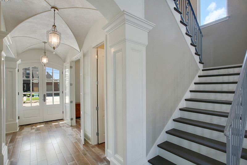 Ridgewood Drive, Old Metairie Traditional Staircase New Orleans