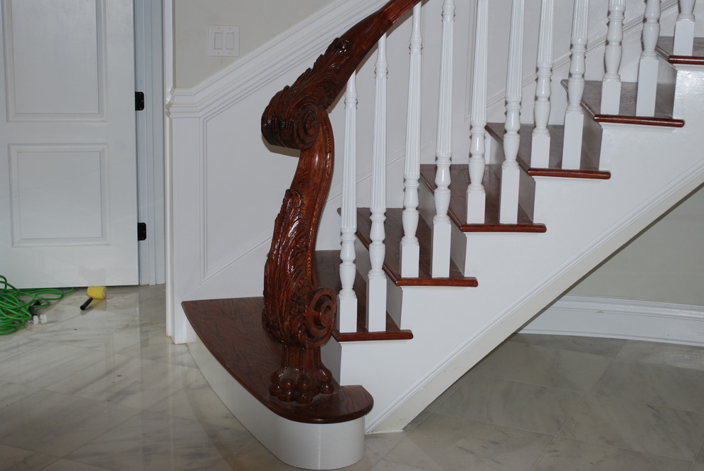 Example of a classic staircase design in New Orleans