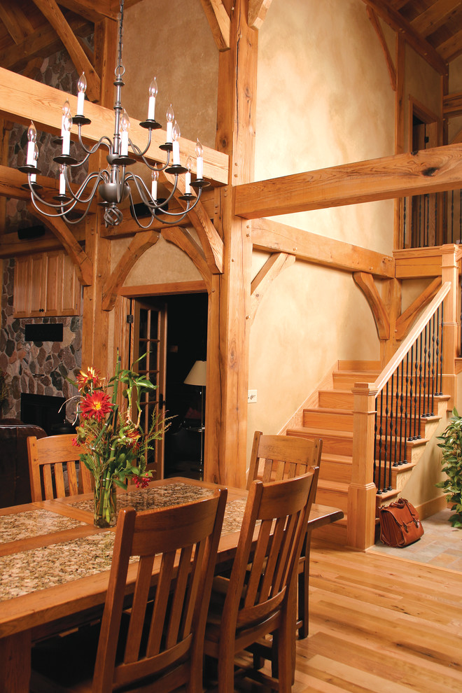Rural New London Timber Frame Escalera Minneapolis de BLUE OX