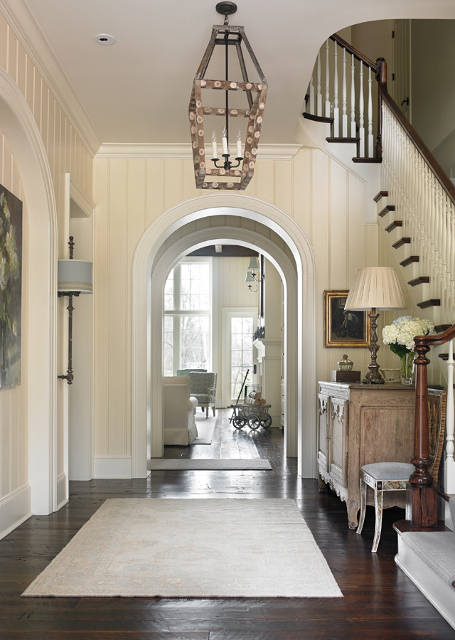Example of a classic staircase design in Atlanta