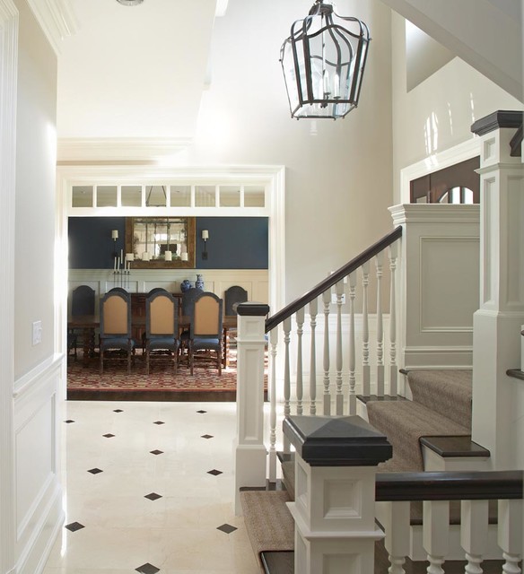 SHINGLE STYLE HOME, CHAPPAQUA, NY Staircase New York by Granoff