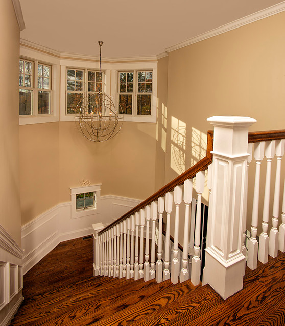 Spectacular Custom Two Story by Dreamline Modular Homes Clásico