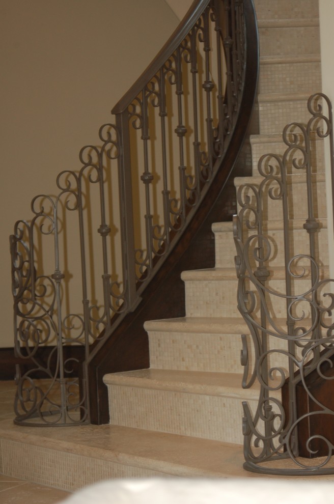 Design ideas for a victorian staircase in Houston.