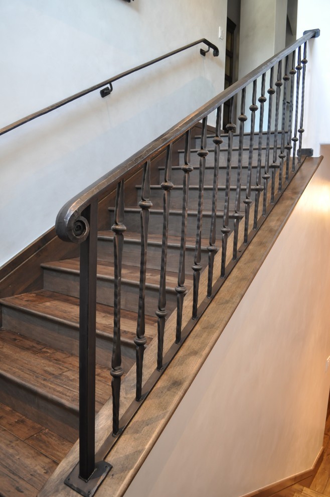 Стильный дизайн: лестница в классическом стиле - последний тренд