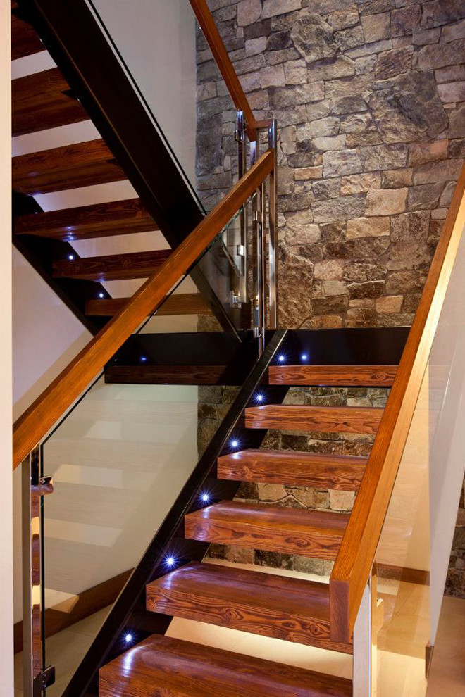 Staircase - contemporary staircase idea in Vancouver