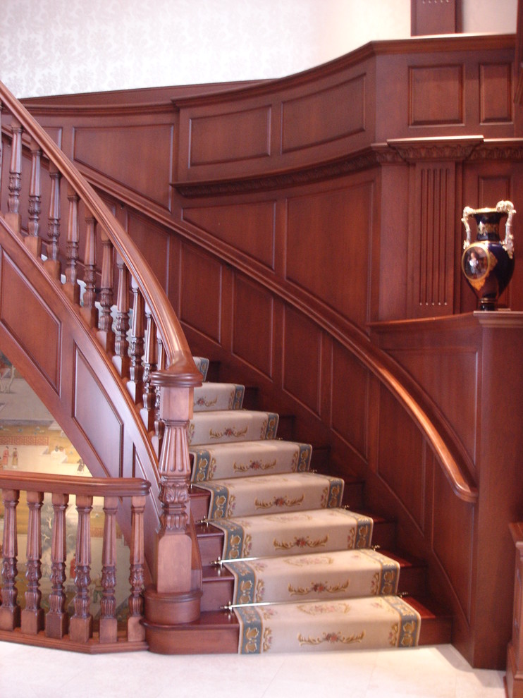 Inspiration for a traditional staircase in Minneapolis.