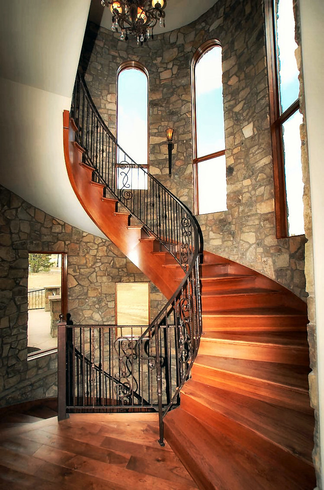 Staircases by Timber Ridge Properties Traditional Staircase