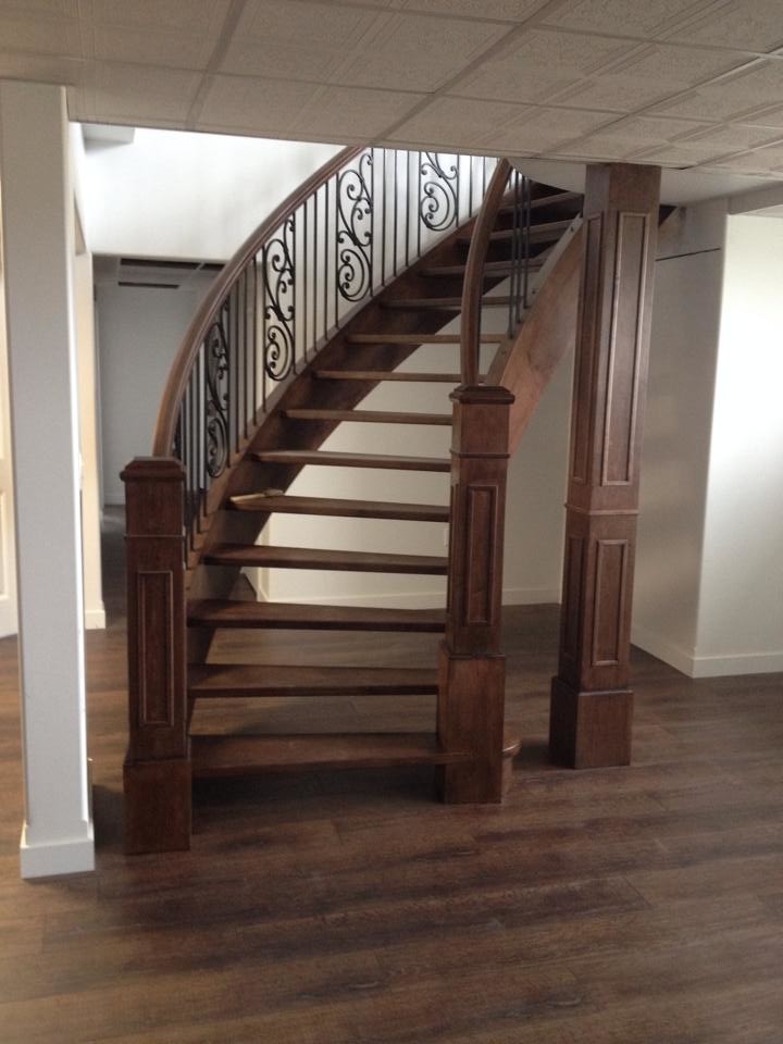 Photo of a classic curved staircase in Calgary.