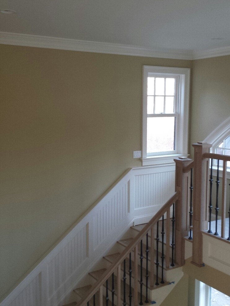 Design ideas for a medium sized traditional staircase in New York.