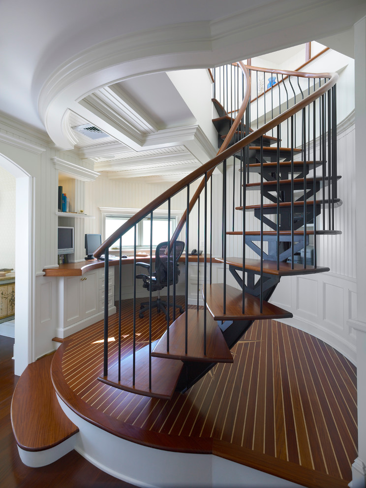 Staircase - traditional curved staircase idea in Providence
