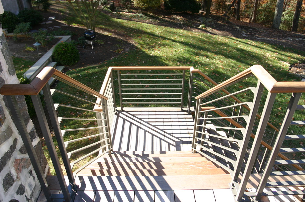Inspiration for a contemporary staircase remodel in Richmond