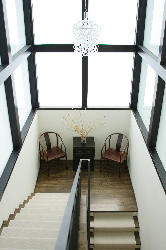 Example of a trendy staircase design in Los Angeles
