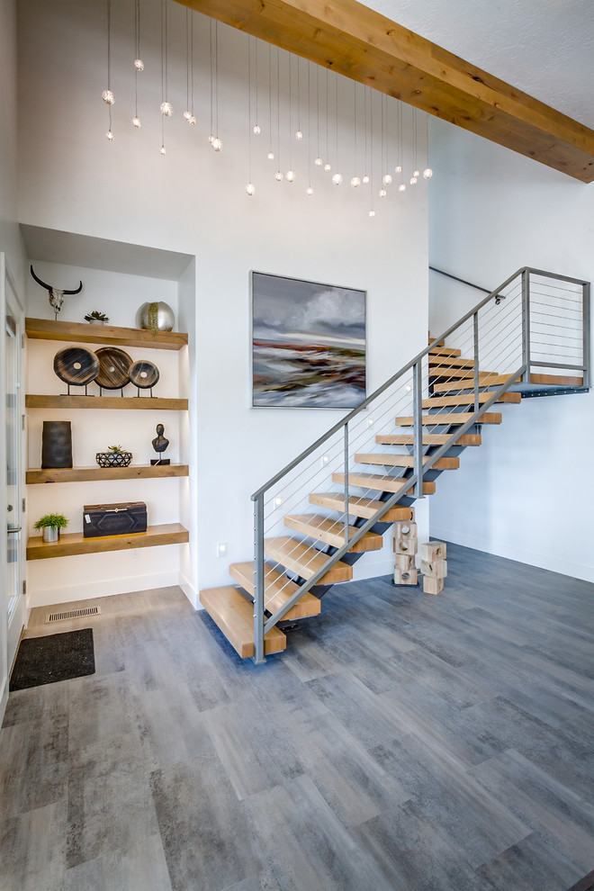 Design ideas for a modern staircase in Boise.