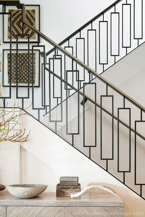 Design ideas for a classic staircase in Chicago.