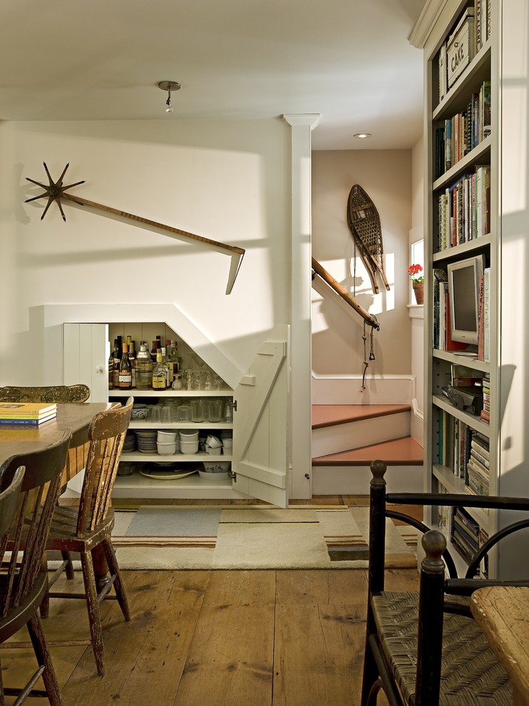 Example of a classic staircase design in Burlington