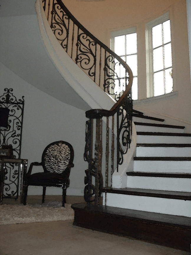 Diseño de escalera de caracol clásica