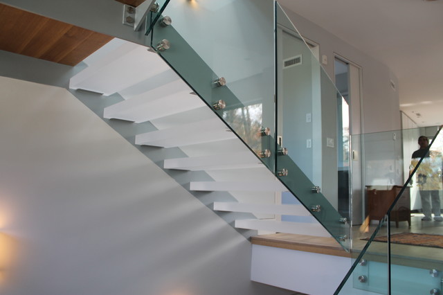 U shaped stair with Acrylic Treads and Glass Railing - Contemporary ...