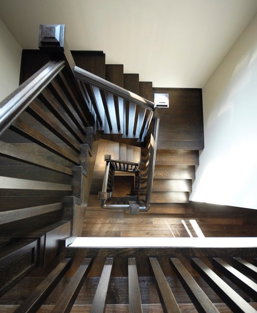 Victoria Clásico renovado Escalera Toronto de Deluxe Stair