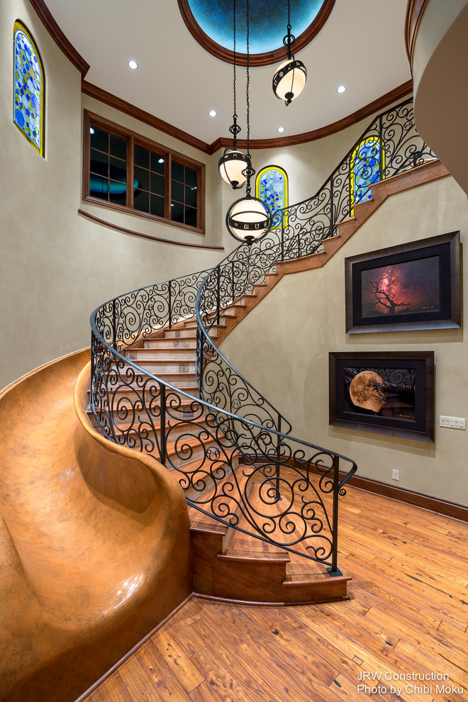 Example of a classic staircase design in Orlando
