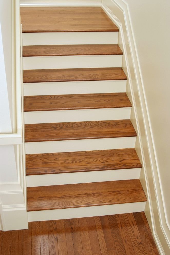 Idée de décoration pour un escalier craftsman.