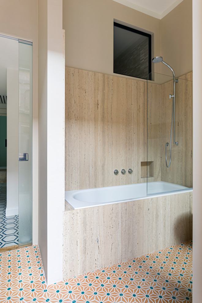 Inspiration for a large timeless bathroom remodel in Milan