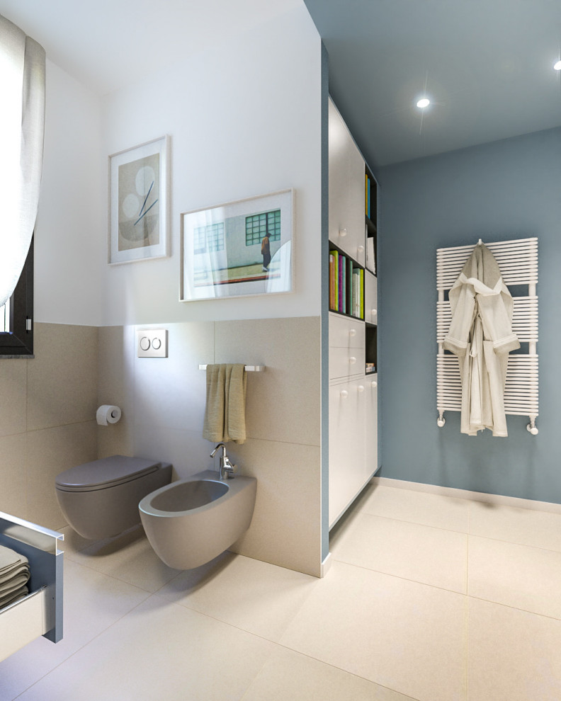 Exempel på ett mellanstort minimalistiskt vit vitt en-suite badrum, med släta luckor, blå skåp, en hörndusch, en toalettstol med separat cisternkåpa, vit kakel, porslinskakel, flerfärgade väggar, klinkergolv i porslin, ett integrerad handfat, laminatbänkskiva, beiget golv och dusch med gångjärnsdörr