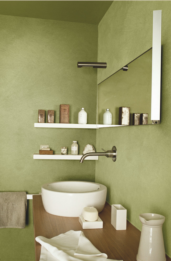 Ispirazione per una stanza da bagno padronale contemporanea con vasca freestanding