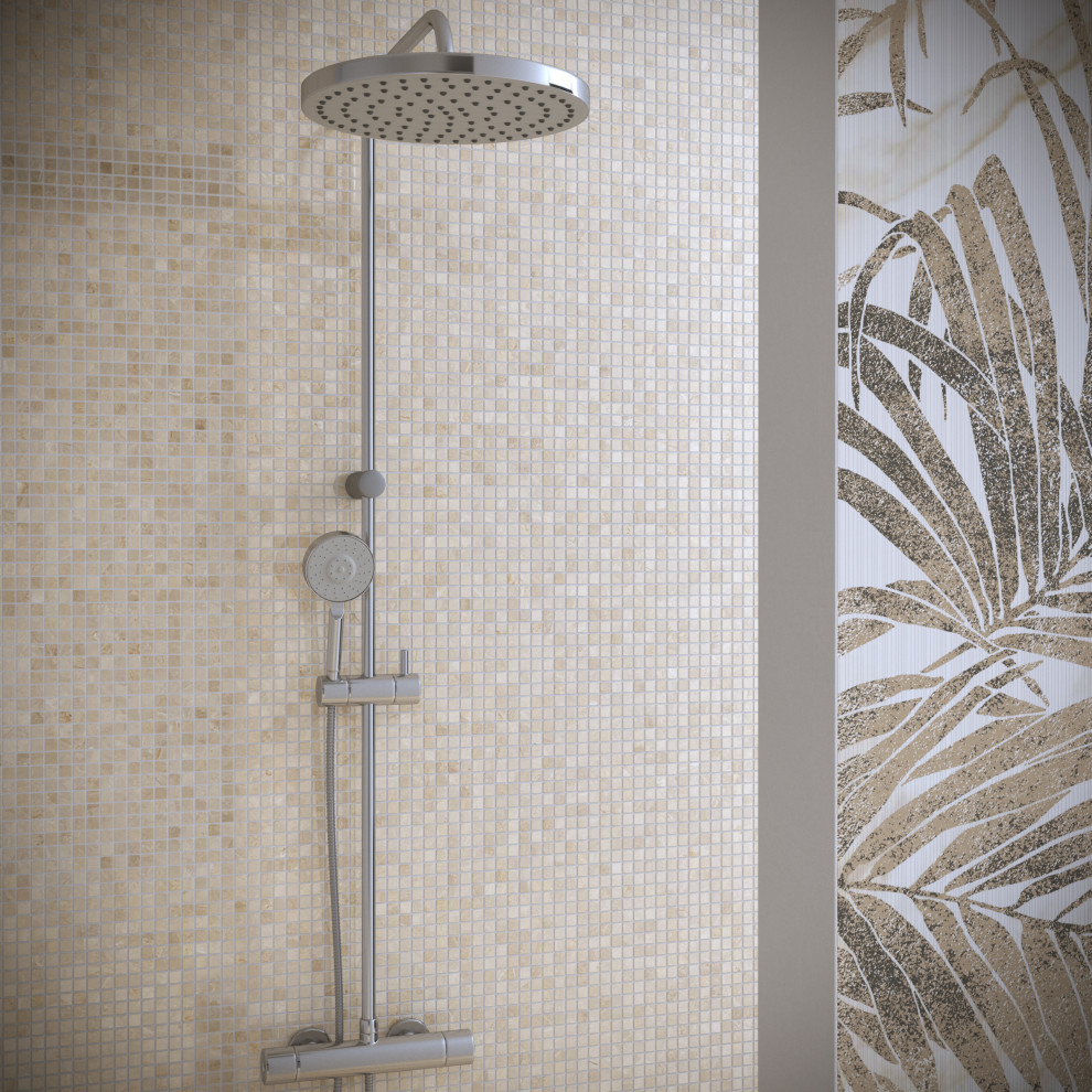 Esempio di una stanza da bagno design con doccia aperta, piastrelle multicolore, piastrelle in gres porcellanato, pareti multicolore, pavimento in gres porcellanato e doccia aperta