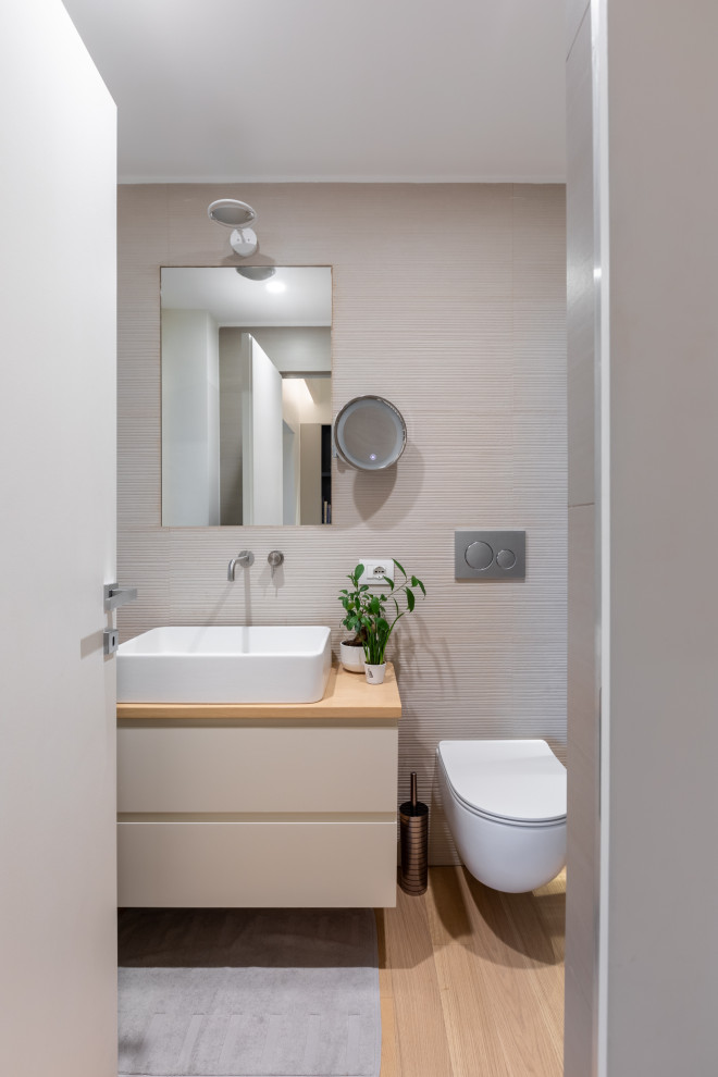 Inspiration for a contemporary bathroom remodel in Rome