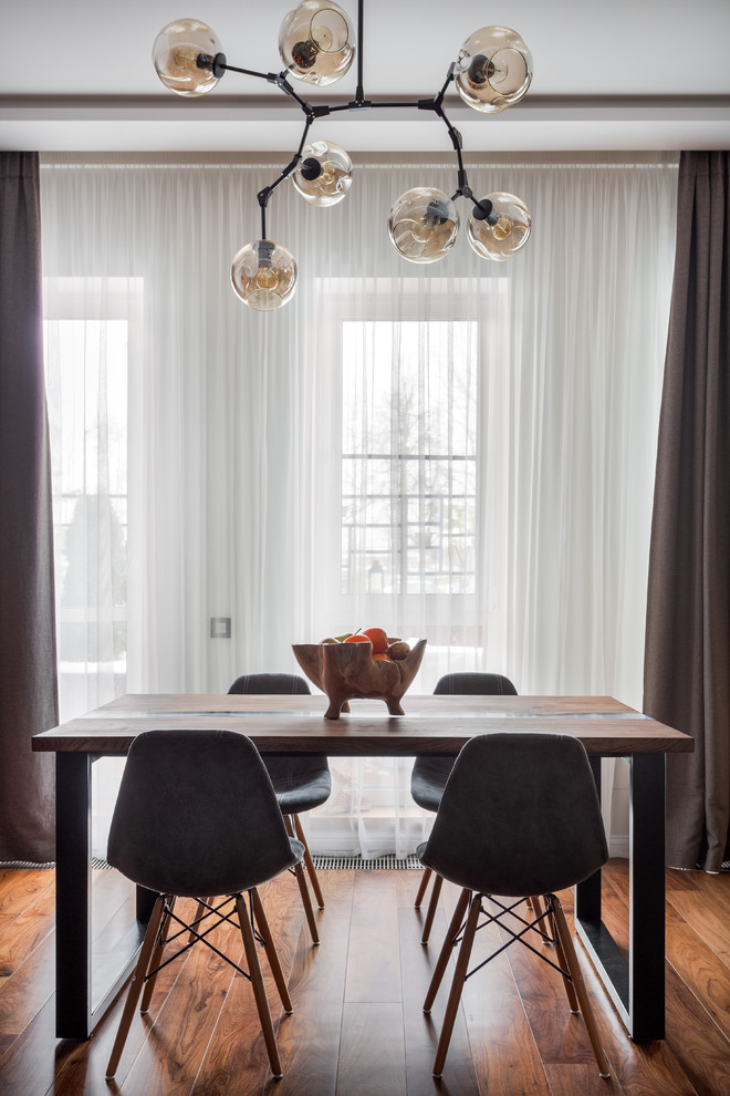 Design ideas for a scandi dining room in Moscow.